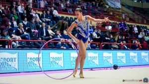 milanese forza e coraggio pigniczki fanni un cerchio sfe04684 copia simone ferraro ph copia